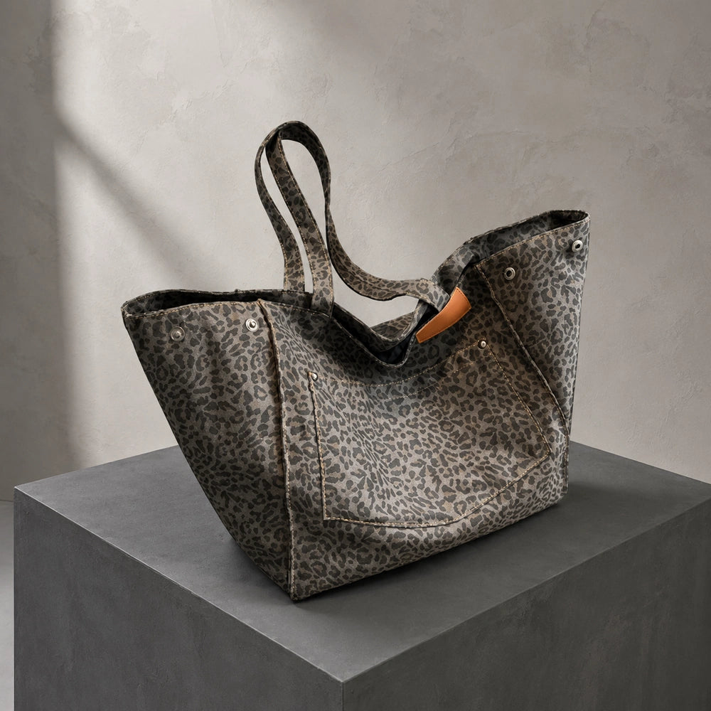 Grand tote bag léopard gris