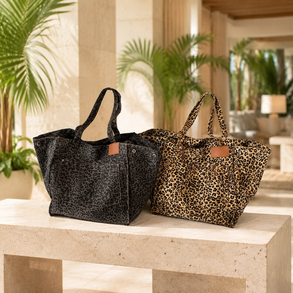 Grand tote bag léopard exposé