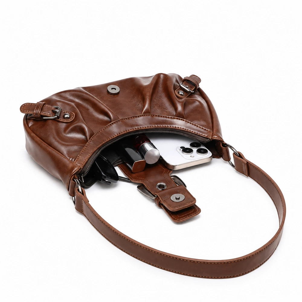 Petit sac à main marron ouvert