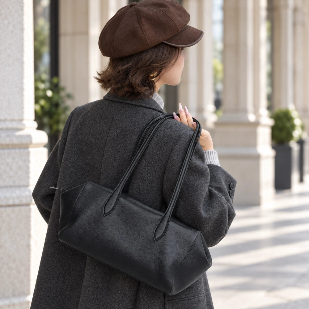 Sac porté épaule cuir noir femme à béret